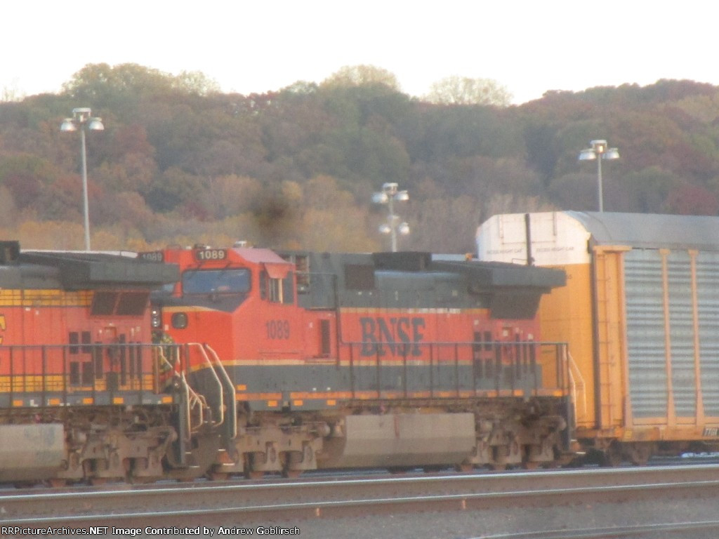 BNSF 1089